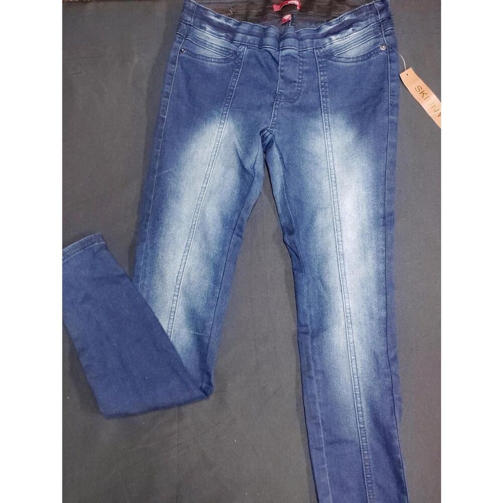 BONGO Women's Skinny Jeans in Faded Blue Wash